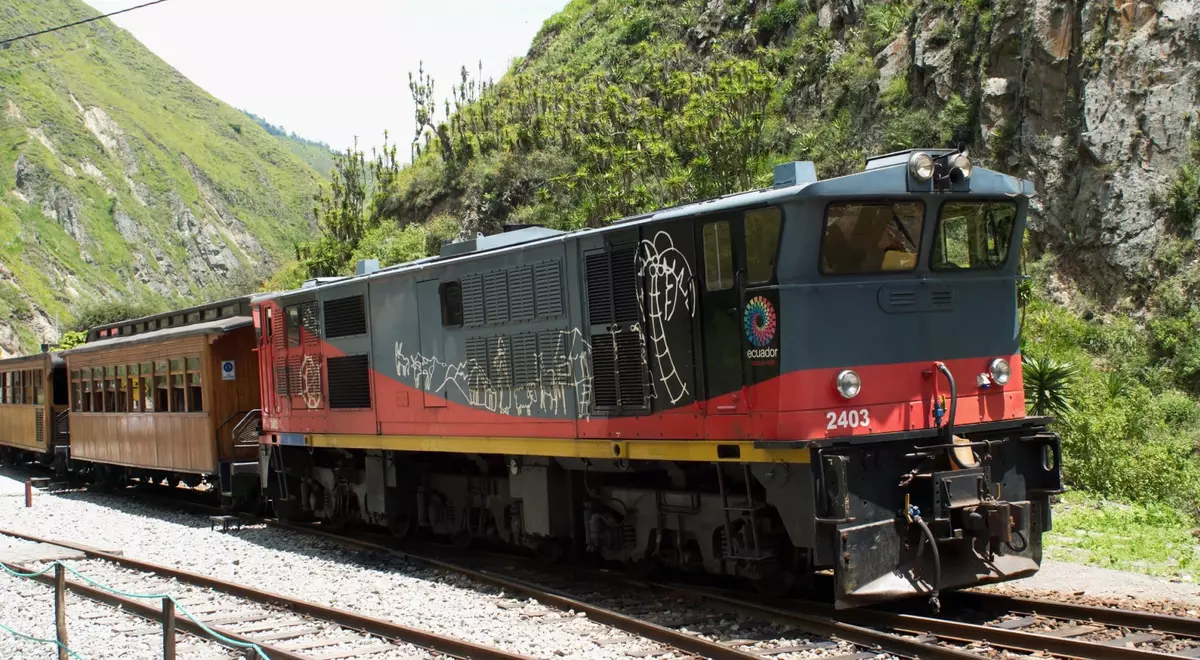 A Scenic Train Trip Through Ecuador | Goway Travel